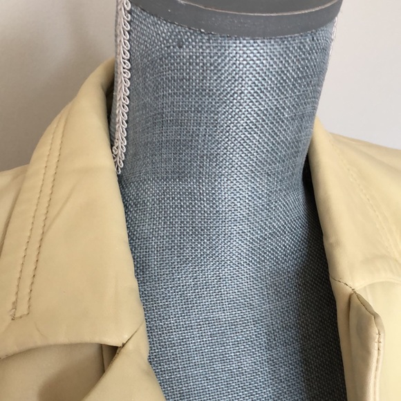 **Rare** Danier Leather Jacket - Size S (4-6) - Picture 7 of 11